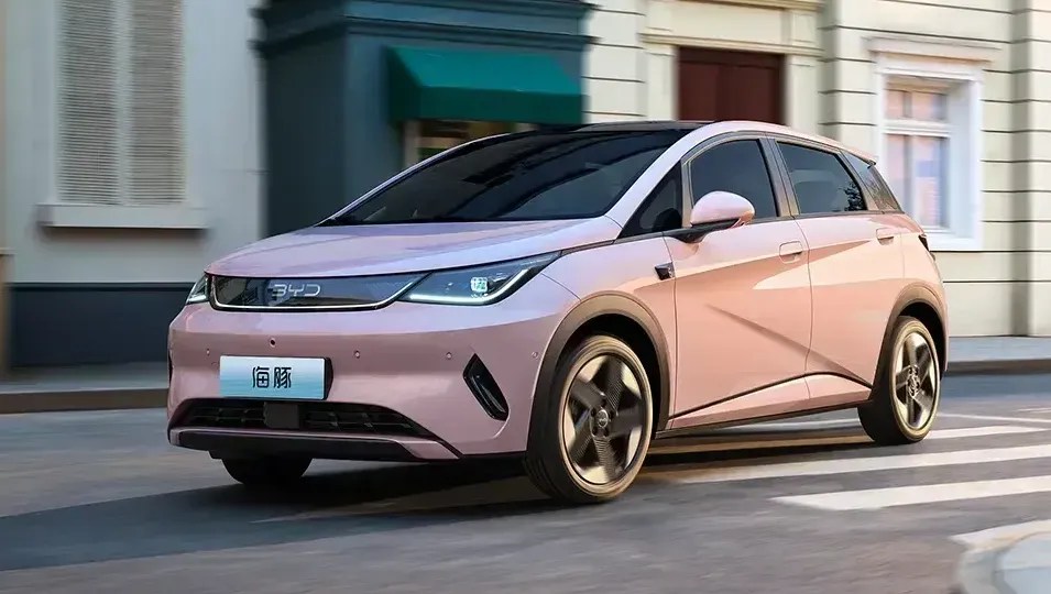 BYD Dolphin 2027: descubra as novidades do hatch elétrico