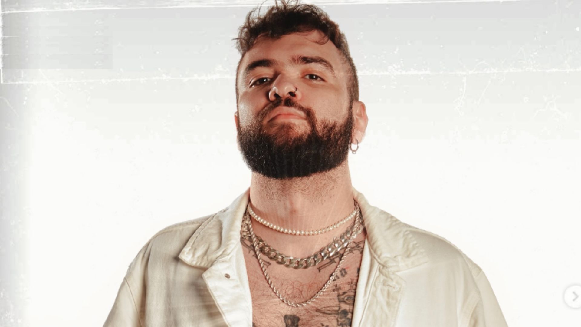 Tiago Santinelli: Humorista e polêmica com cristãos em BH