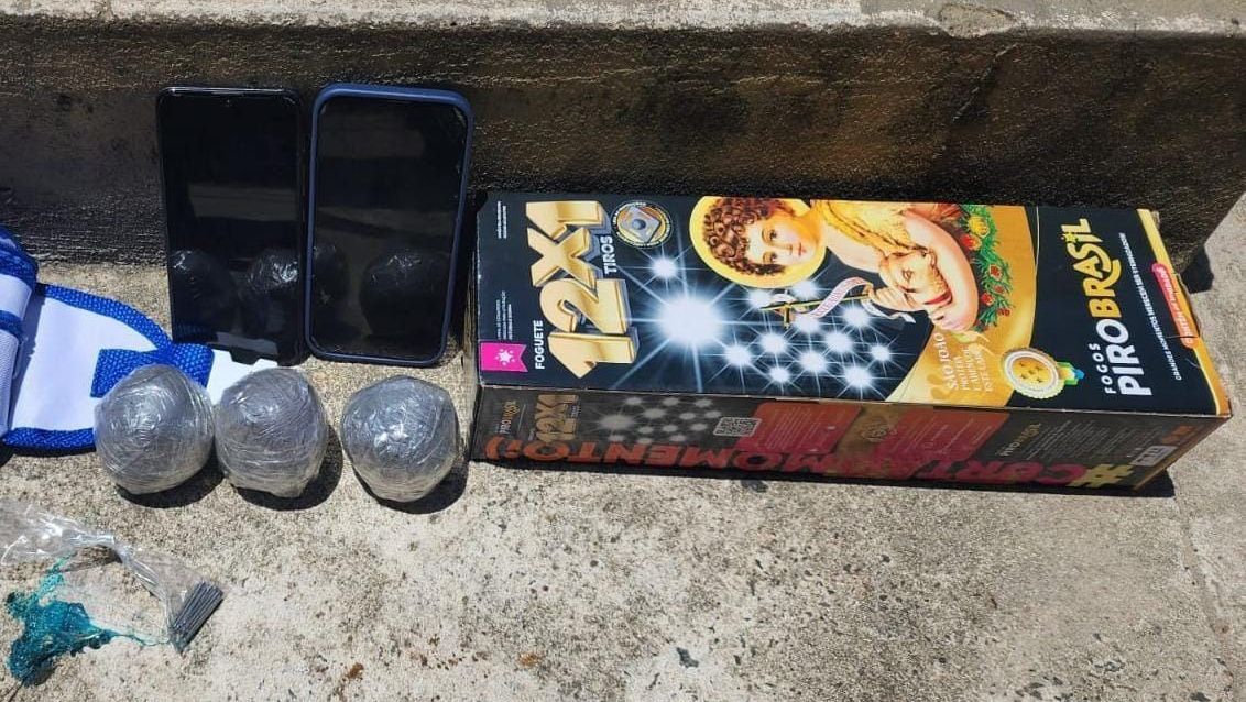 Membros de torcida organizada são detidos em Salvador com bombas