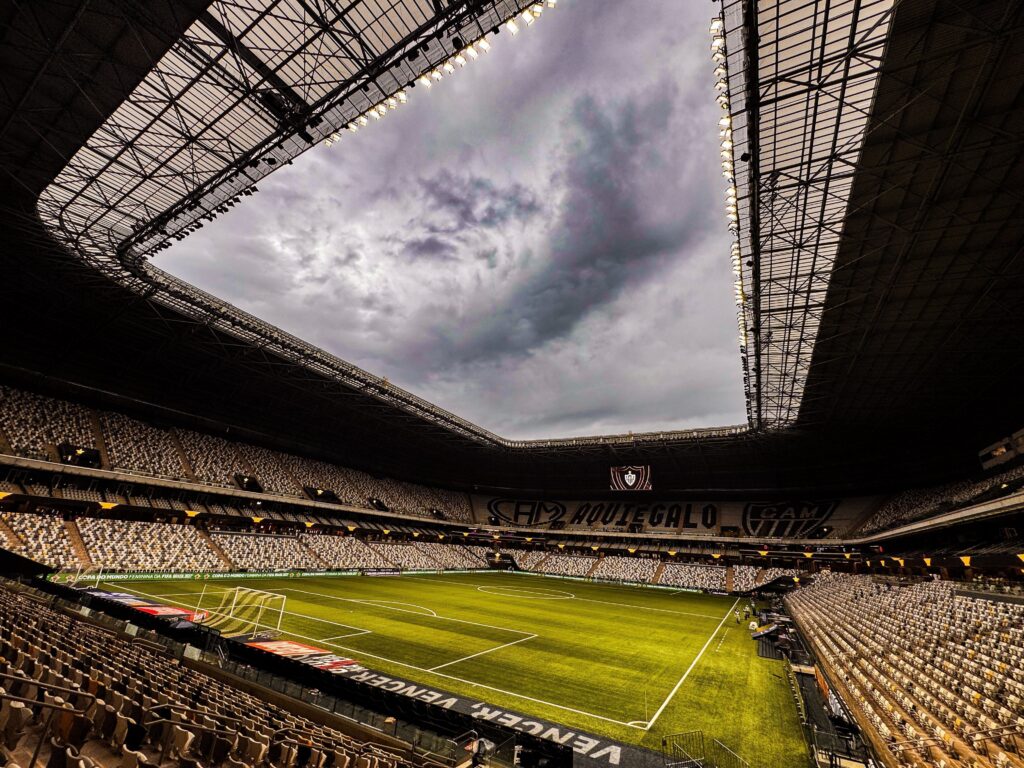 Atlético-MG vai presentear torcida com 10 mil ingressos gratuitos