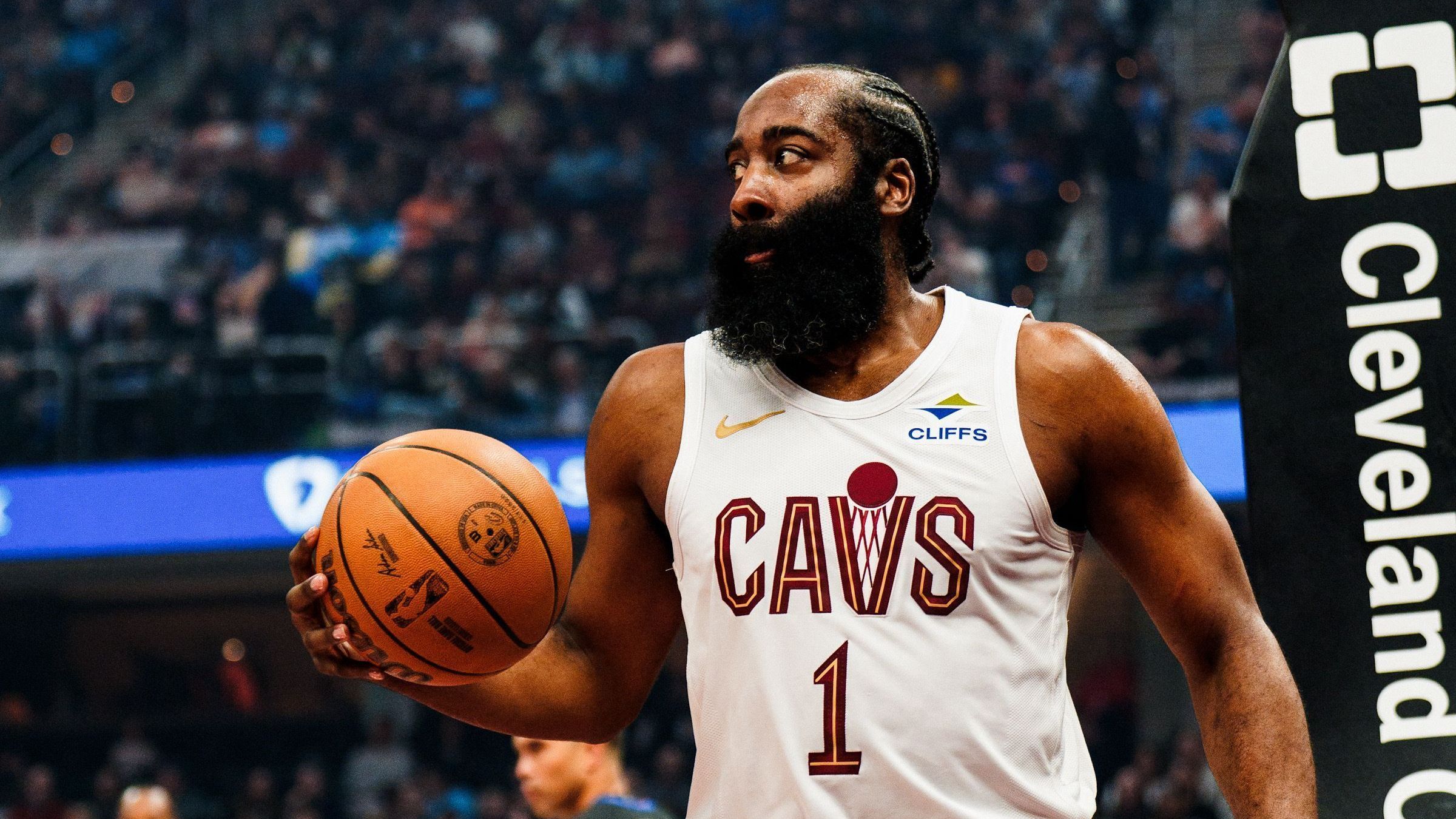 James Harden supera a marca de 29 mil pontos na NBA com Cavs