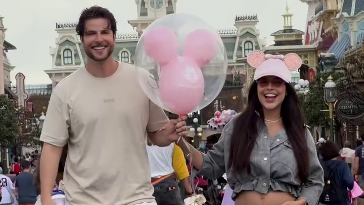 Ex-BBBs Laís Caldas e Gustavo Marsengo revelam nome da filha