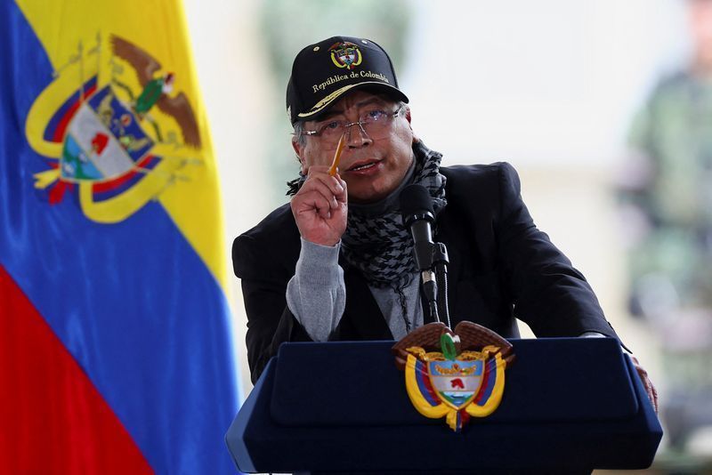 Petro nega ter sido notificado de investigação nos EUA