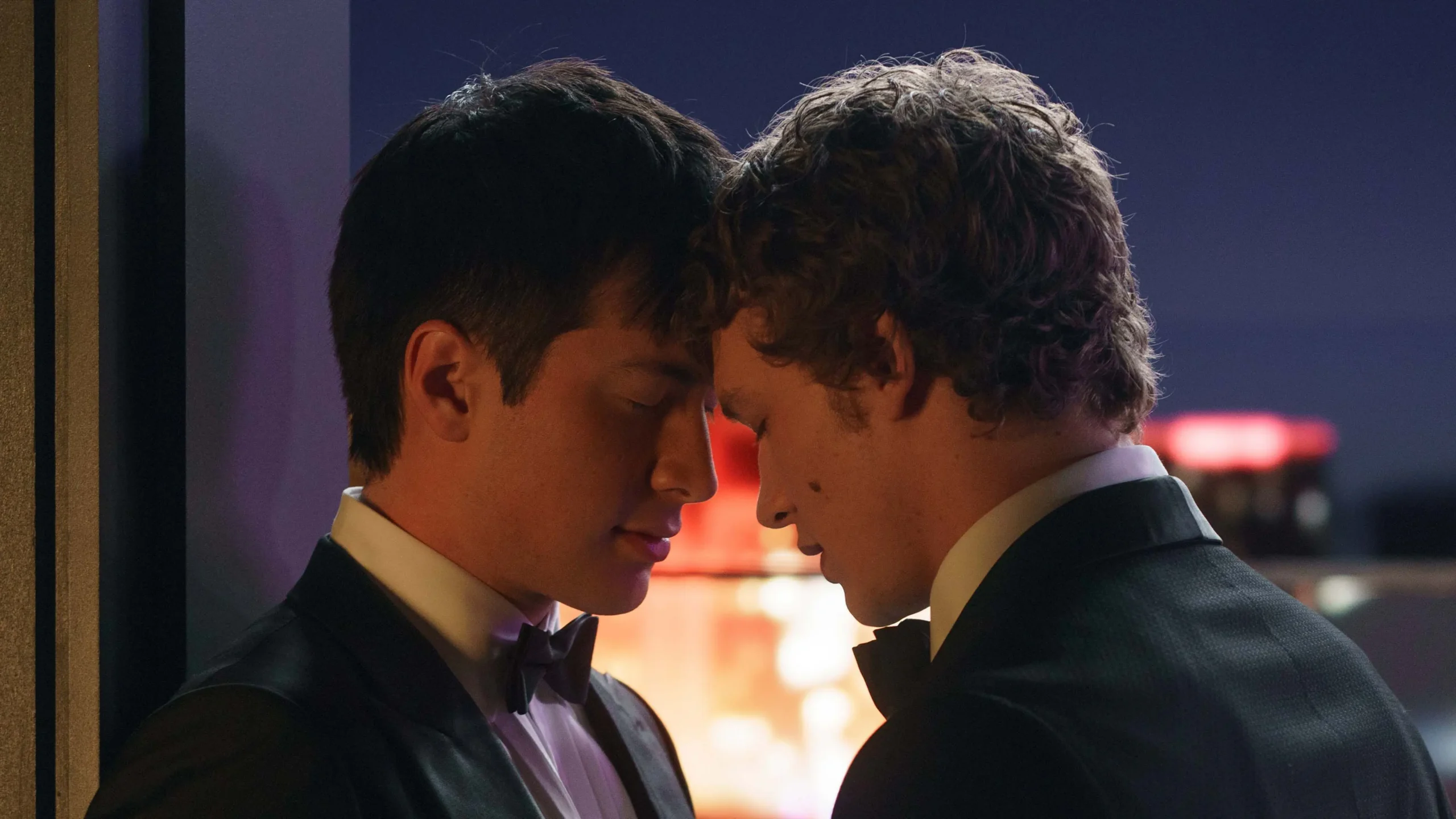 Criador de “Heated Rivalry” revela detalhes da segunda temporada