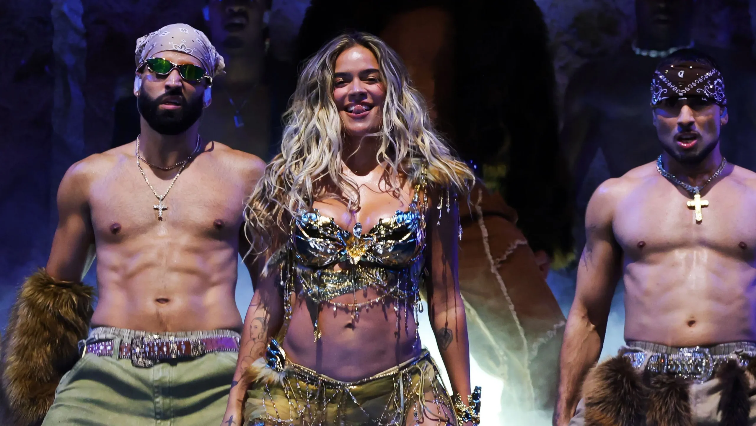 Karol G pediu conselhos para Sofia Vergara sobre Playboy