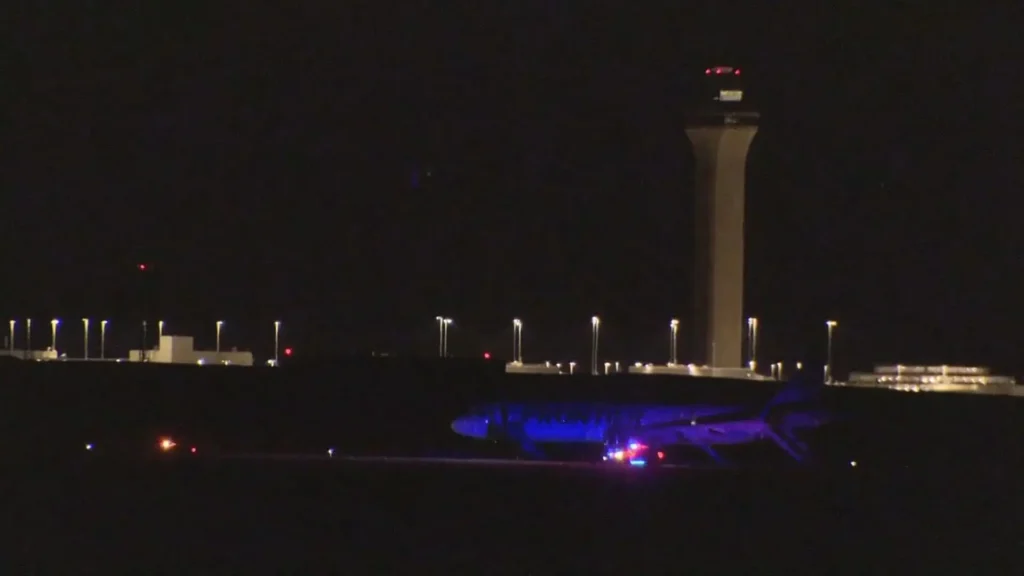 Aeroporto confirma morte de pedestre atropelado por avião nos EUA