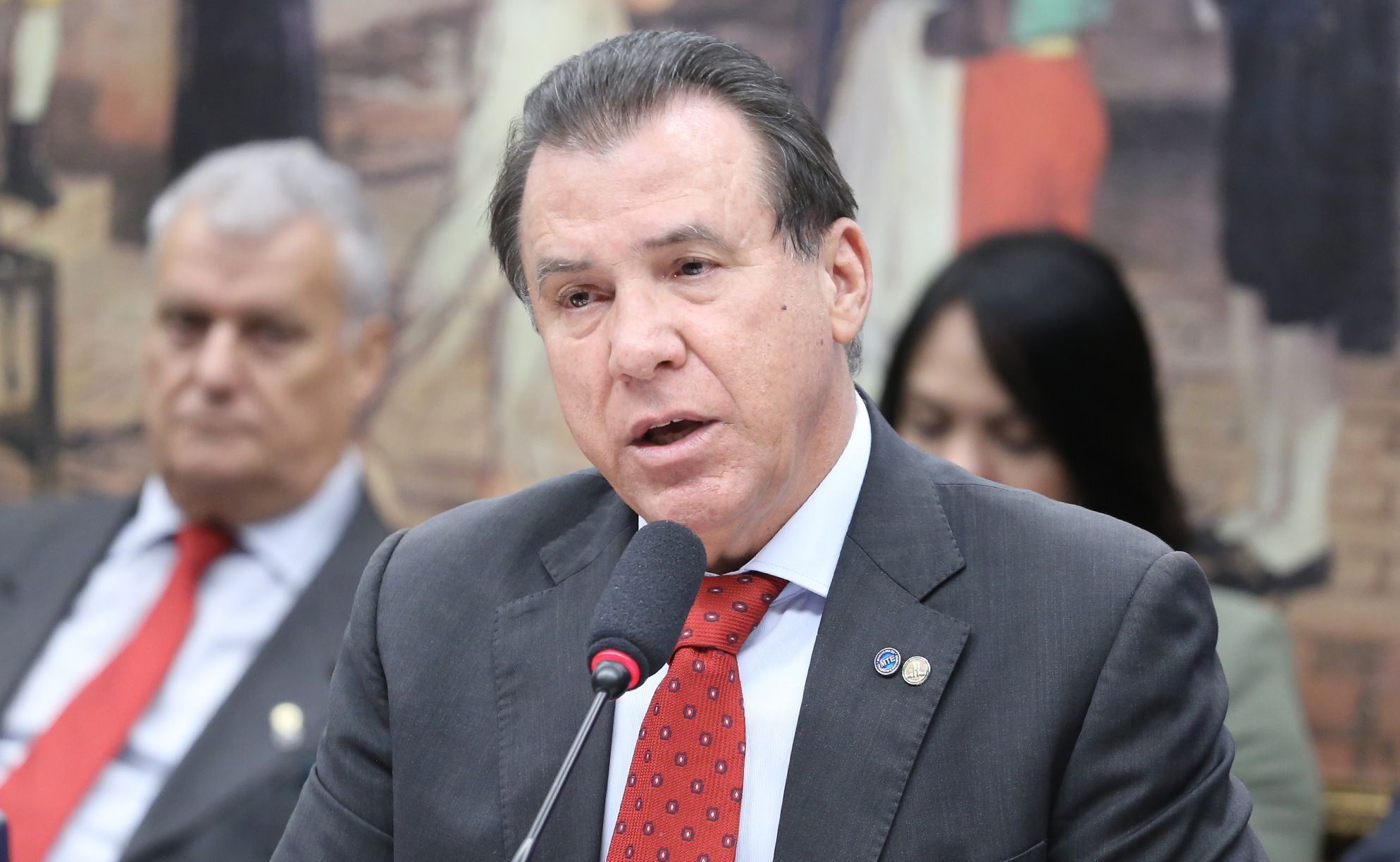 Escala 6×1: PEC tem chance de aprovação no Senado em breve