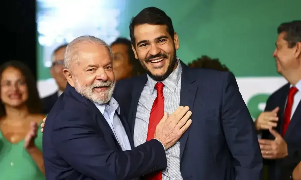 Lula diz a aliados que não aceitou derrota e defenderá Messias no STF
