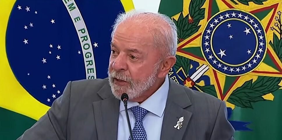 Lula determina novas regras para big techs atuarem no Brasil eficazmente