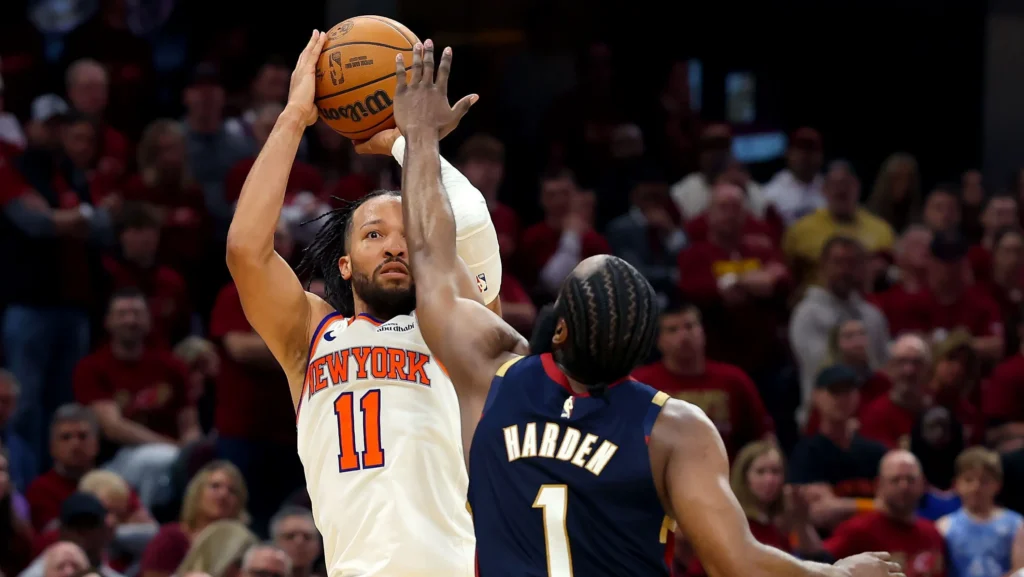 Knicks vencem Cavaliers e se aproximam das finais da NBA