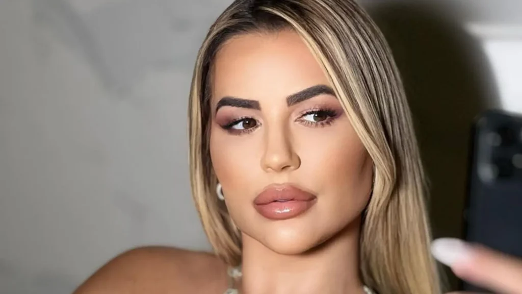 Influencer Deolane Bezerra é presa em operação do PCC em SP