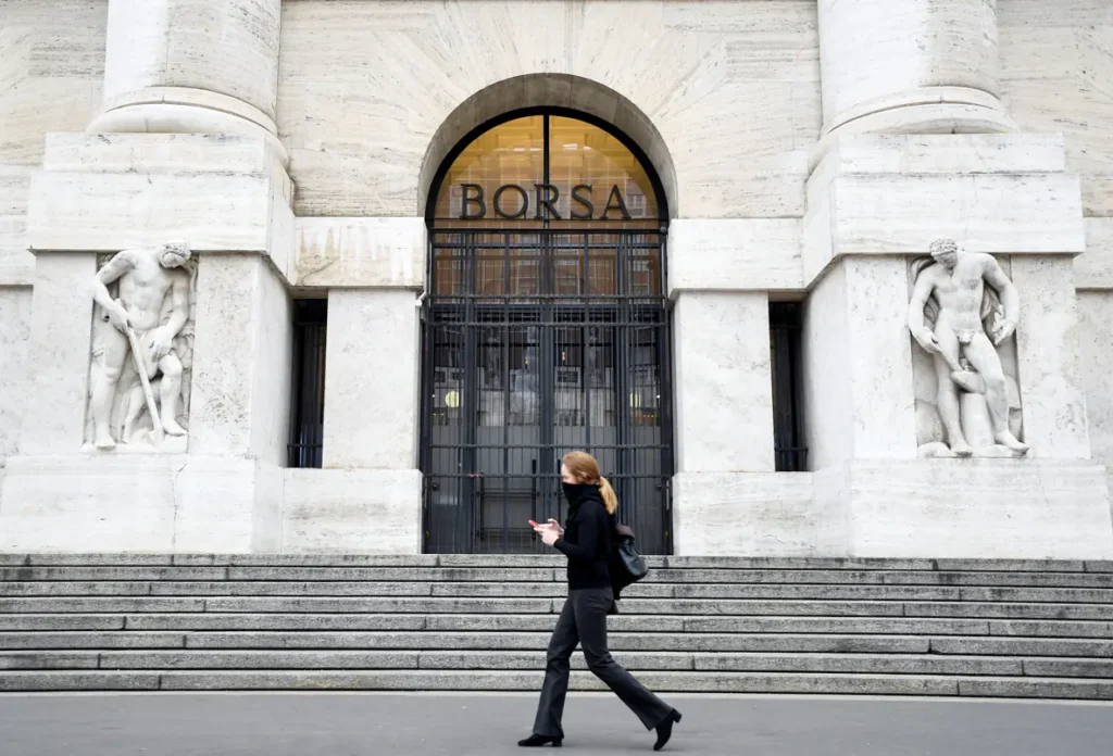 Bolsas da Europa fecham majoritariamente em queda após acordo EUA-Irã
