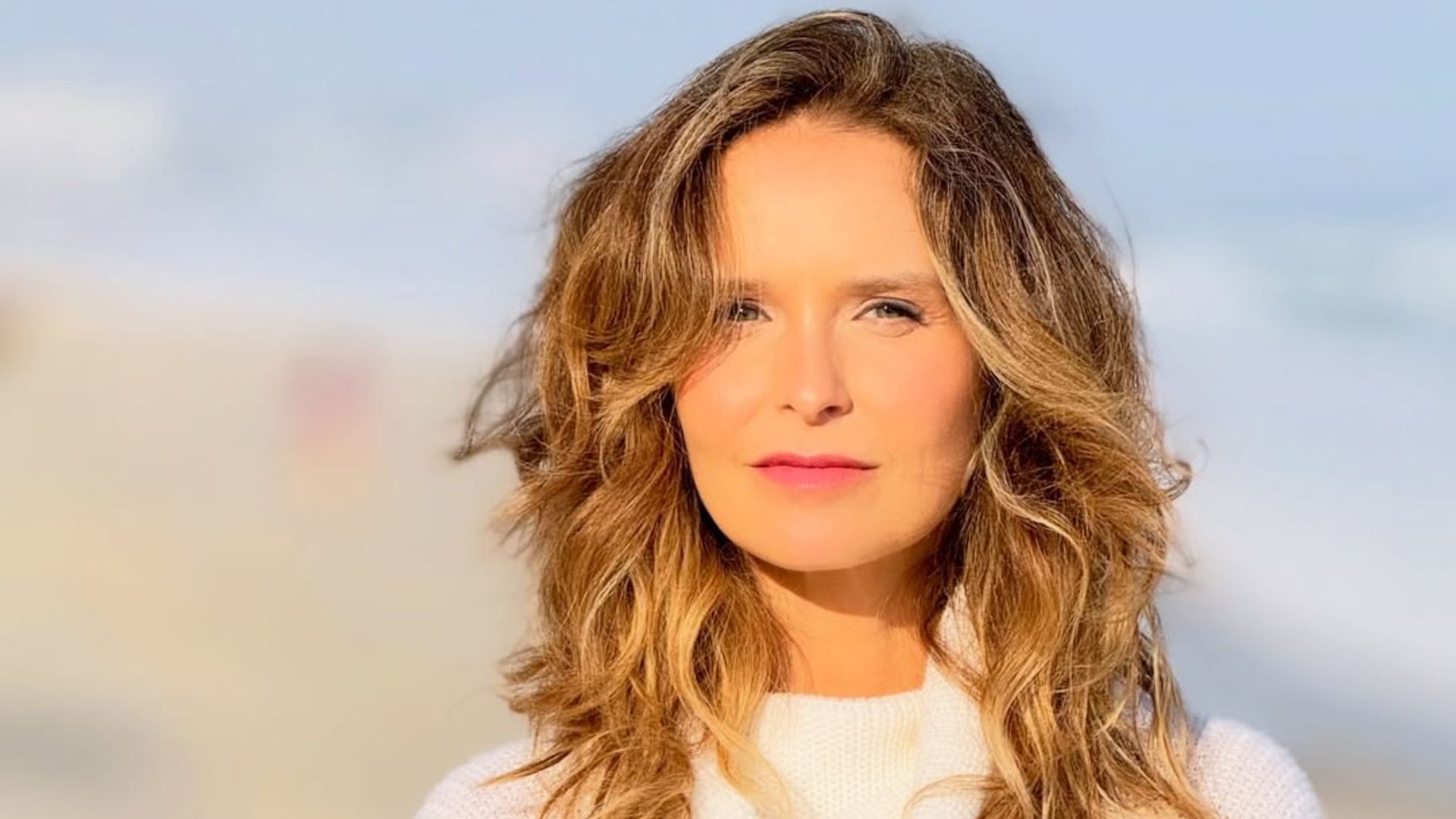 Atriz de "A Viagem" Fernanda Rodrigues fala sobre desafios na carreira