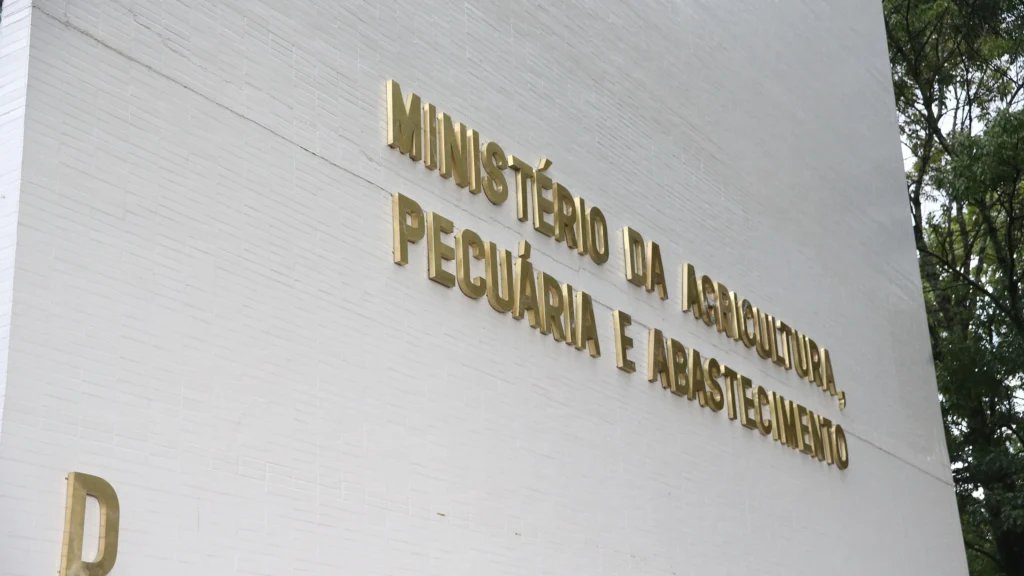 Ministério da Agricultura estabelece gabinete de crise para soluções eficientes