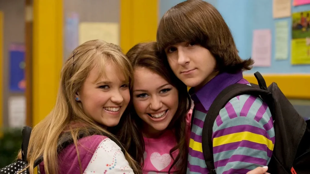 Ator de Hannah Montana diz que era "impossível" trabalhar fora da Disney