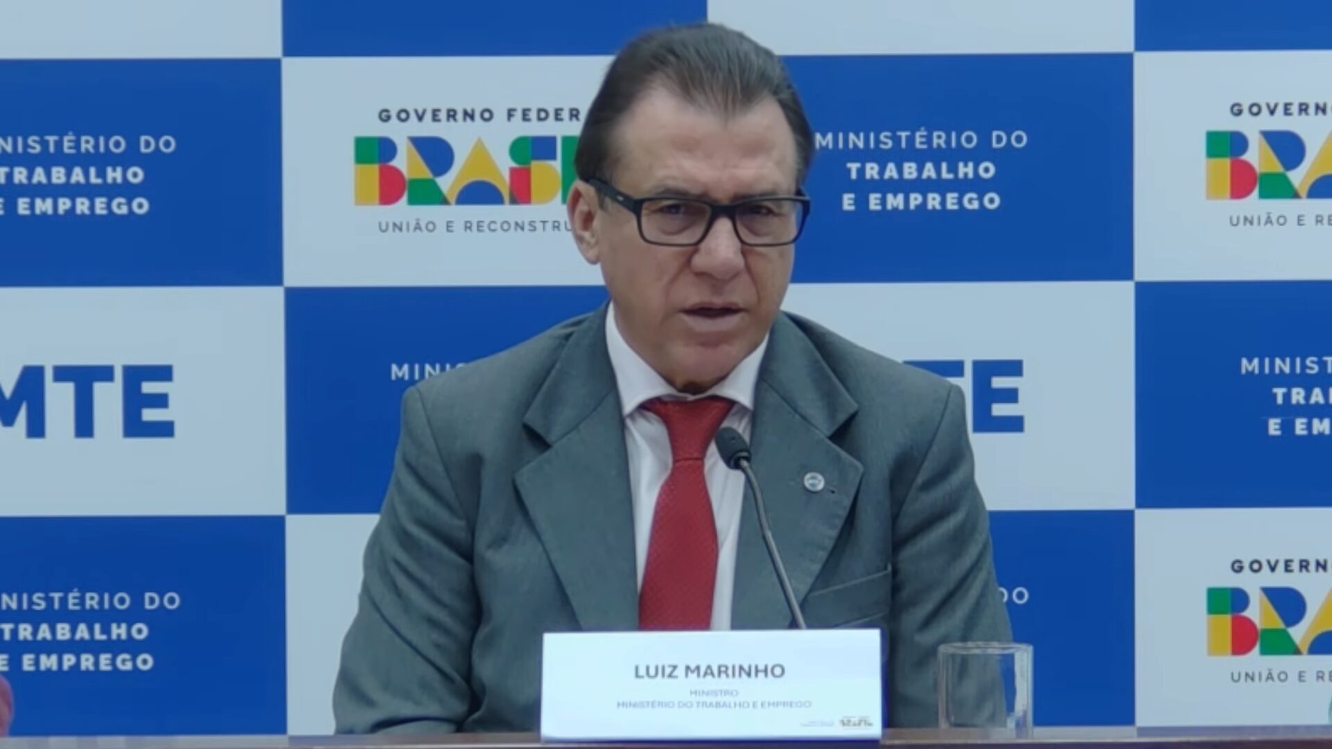Luiz Marinho diz que, se fosse Lula, "optaria em substituir" Jaques