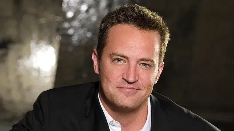 Médico de Matthew Perry pede para ser julgado como traficante em caso judicial