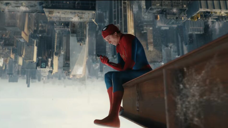 Homem-Aranha supera "Vingadores: Ultimato" e faz história no cinema