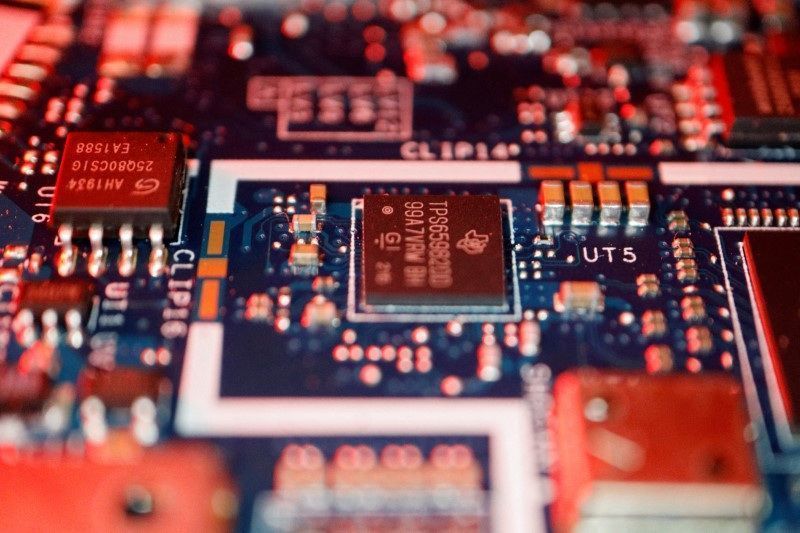 Lula edita decreto que regulamenta Programa Brasil Semicondutores para inovação tecnológica