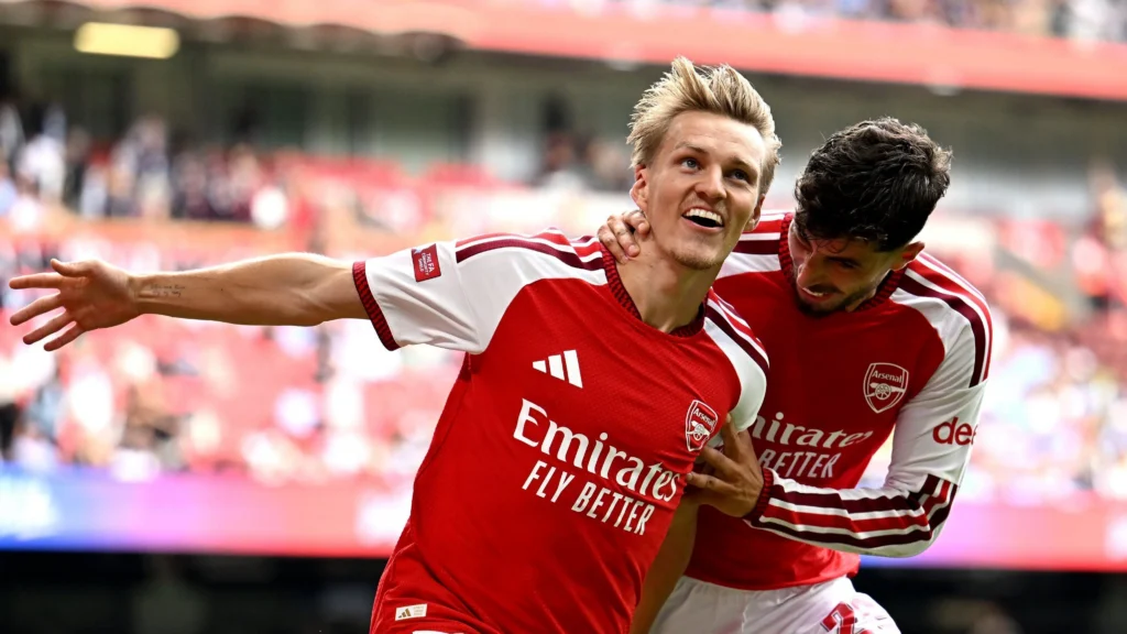 Arsenal vence o City por 3 a 0 e conquista a Supercopa