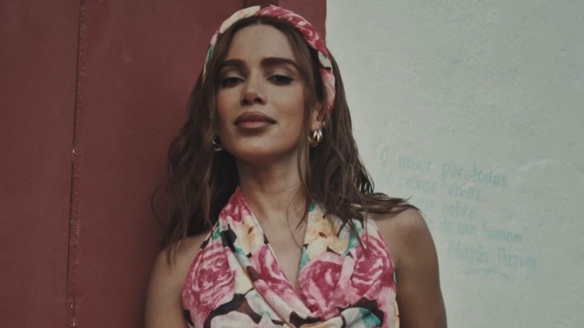 Anitta detalha mudança radical na carreira e sua superação.