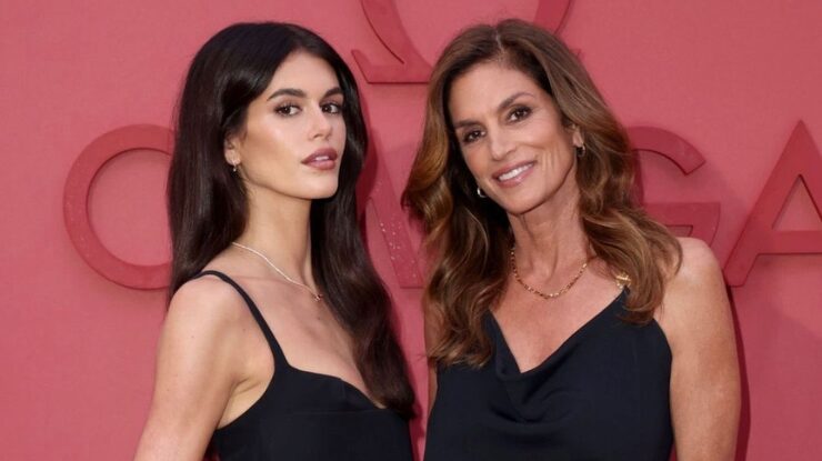 Kaia Gerber fala sobre comparações com Cindy Crawford: superando a inveja