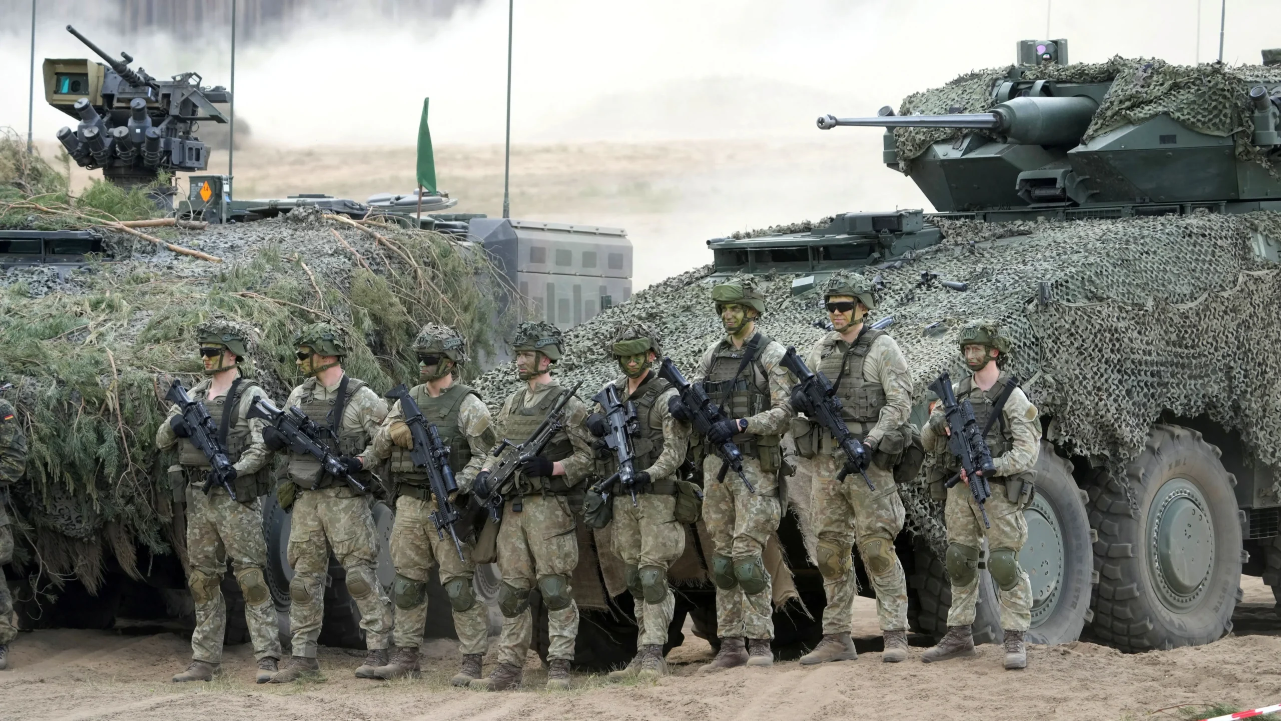 EUA enviam novas tropas à defesa de país da Otan próximo à Rússia