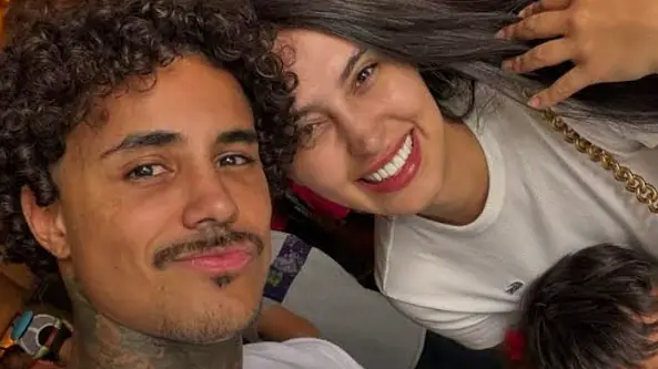 A pista está salgada: Livinho fala sobre reatamento amoroso
