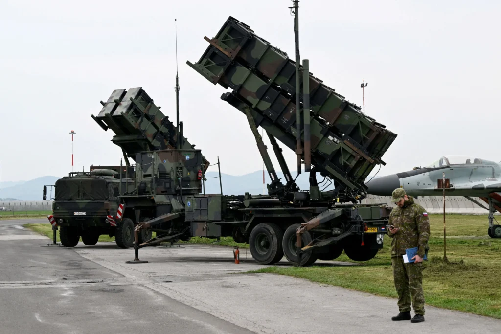 Ucrânia poderá fabricar mísseis Patriot dos EUA para defesa nacional