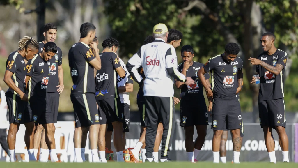 Escalação da Seleção: Ancelotti altera time para amistoso estratégico