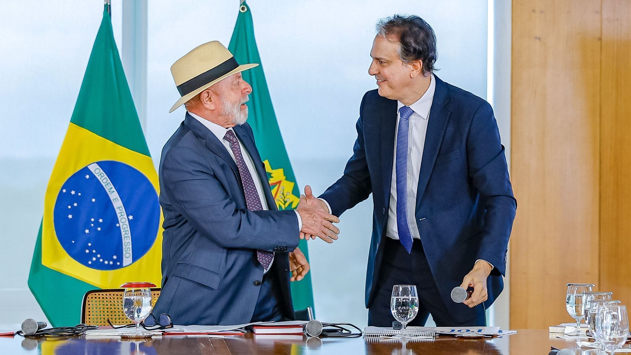 Lula mexe em comando da campanha e Camilo traz novas estratégias