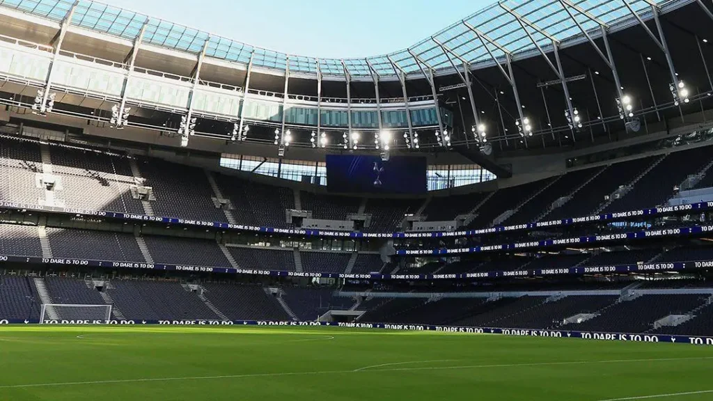 Tottenham x Coventry: escalações e transmissão ao vivo