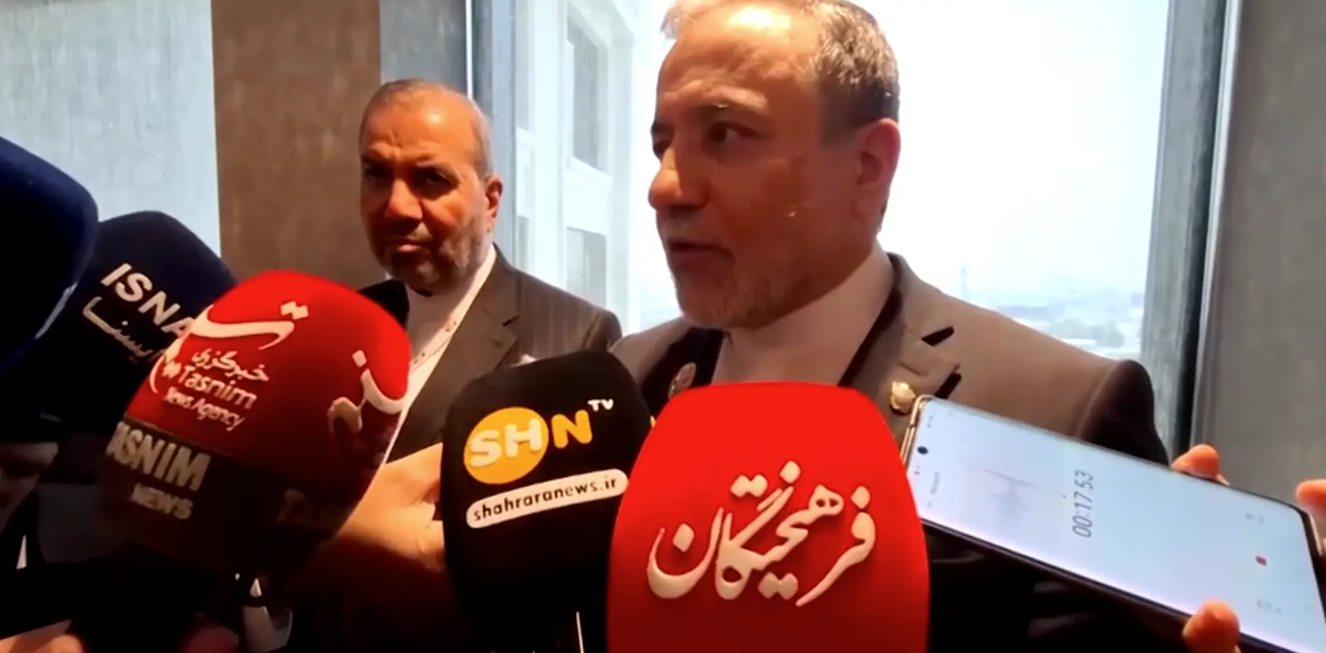Irã mantém proposta de reabrir o Estreito de Ormuz para dialogar