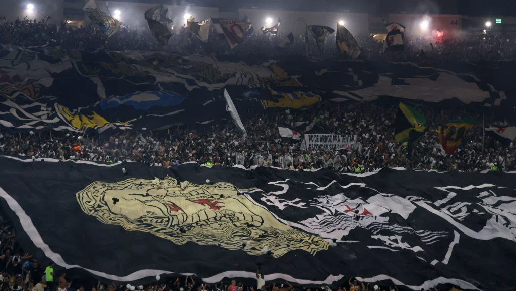 Vasco entra com nova ação e anuncia jogo no Maracanã